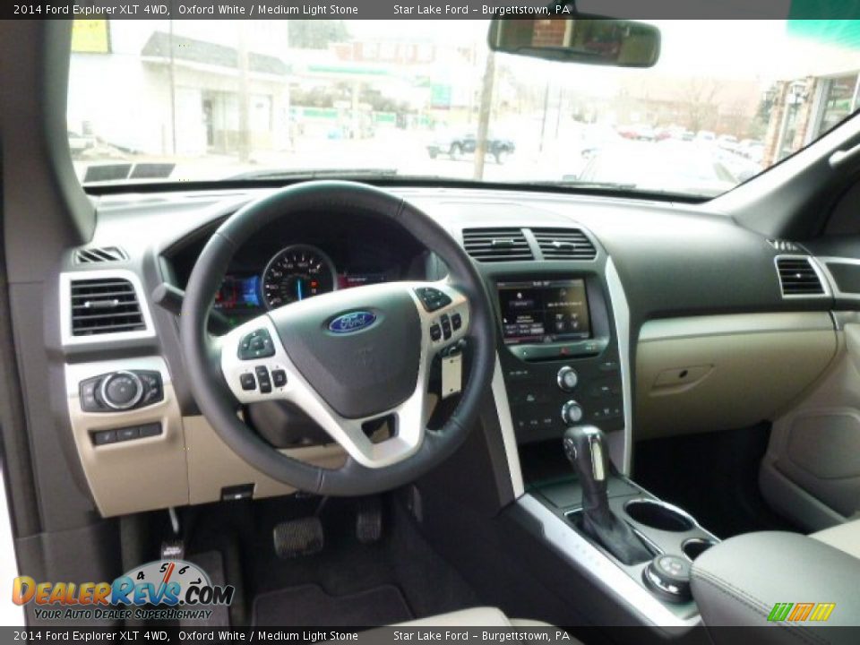 2014 Ford Explorer XLT 4WD Oxford White / Medium Light Stone Photo #12