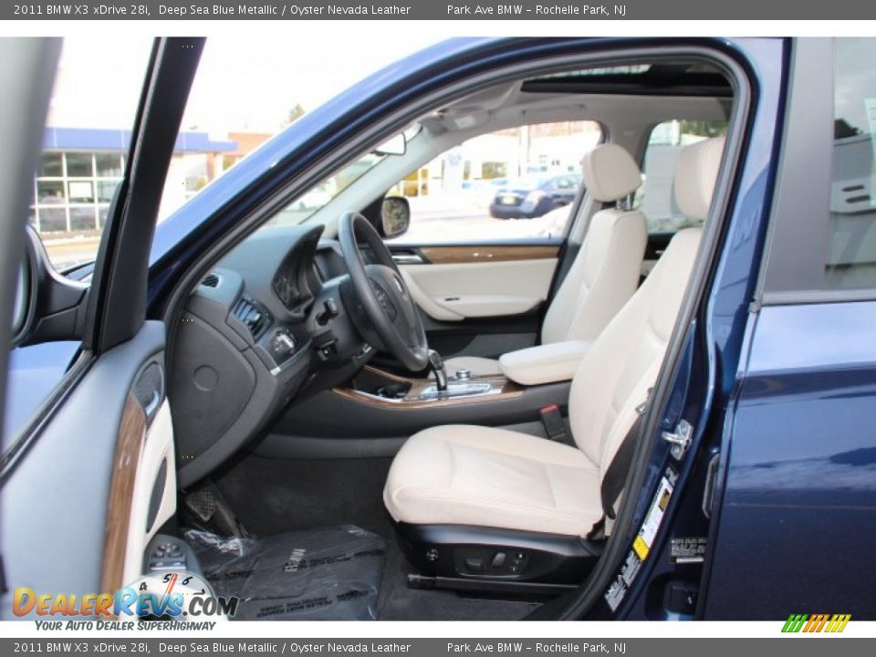 Front Seat of 2011 BMW X3 xDrive 28i Photo #10