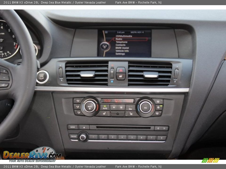 Controls of 2011 BMW X3 xDrive 28i Photo #13