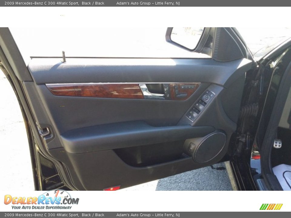 2009 Mercedes-Benz C 300 4Matic Sport Black / Black Photo #7