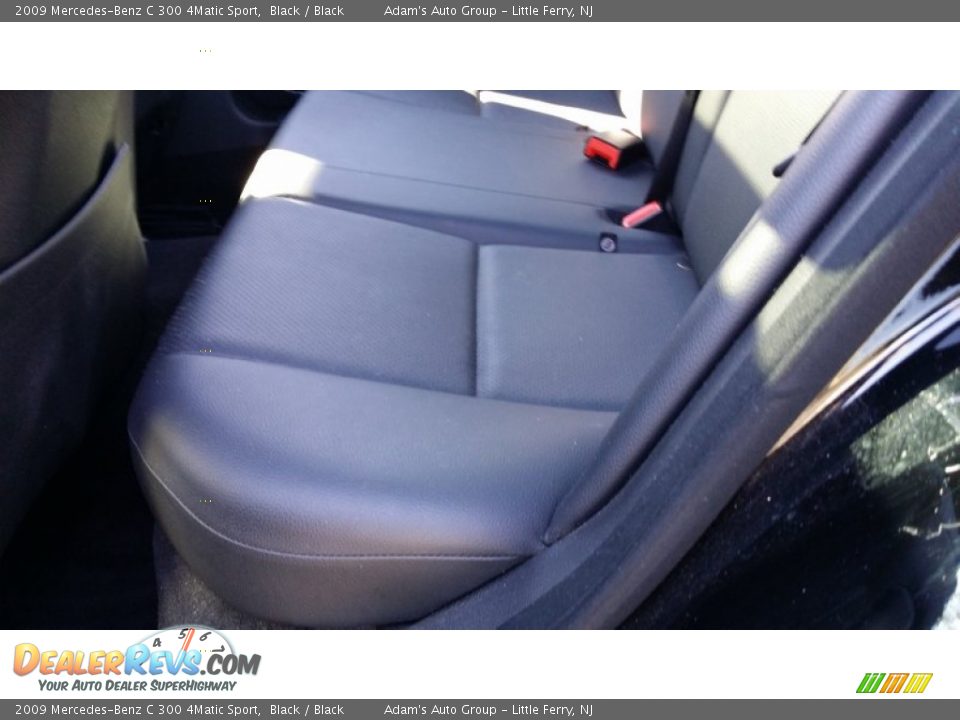 2009 Mercedes-Benz C 300 4Matic Sport Black / Black Photo #18