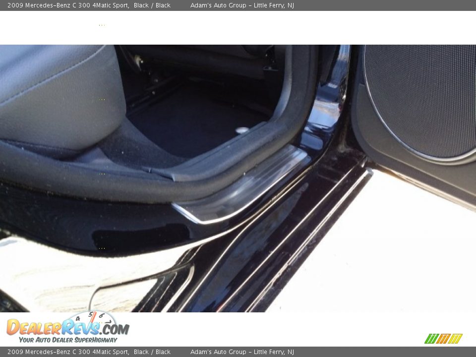 2009 Mercedes-Benz C 300 4Matic Sport Black / Black Photo #23