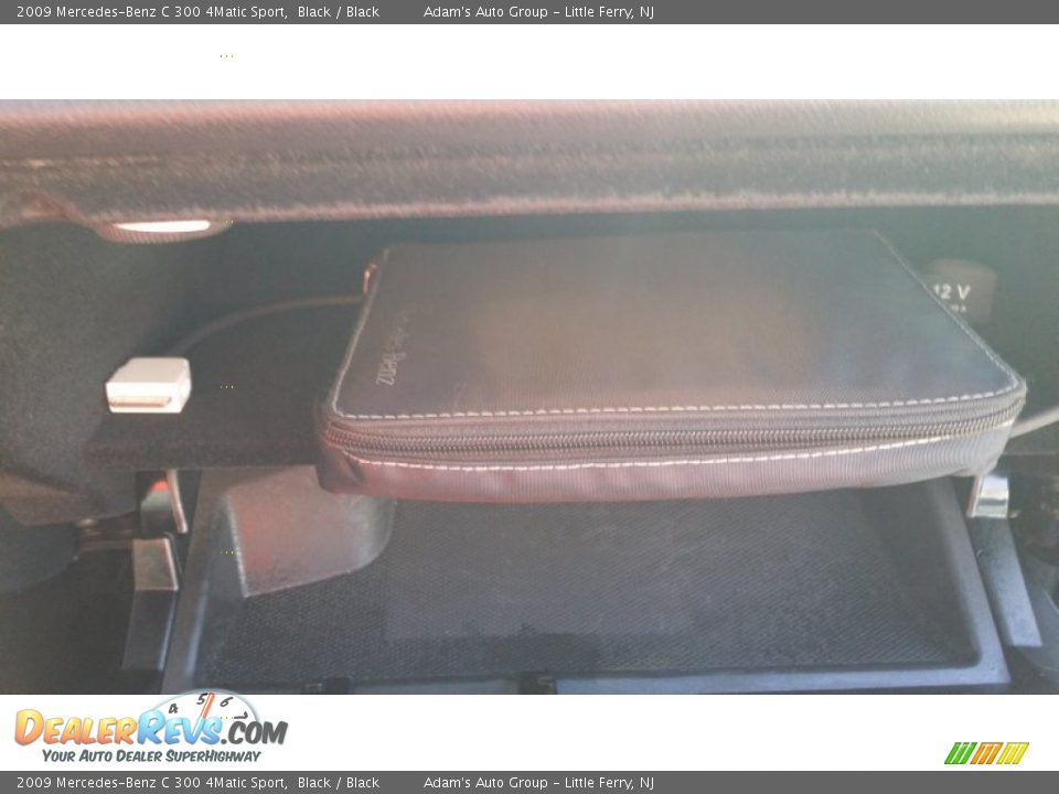 2009 Mercedes-Benz C 300 4Matic Sport Black / Black Photo #31