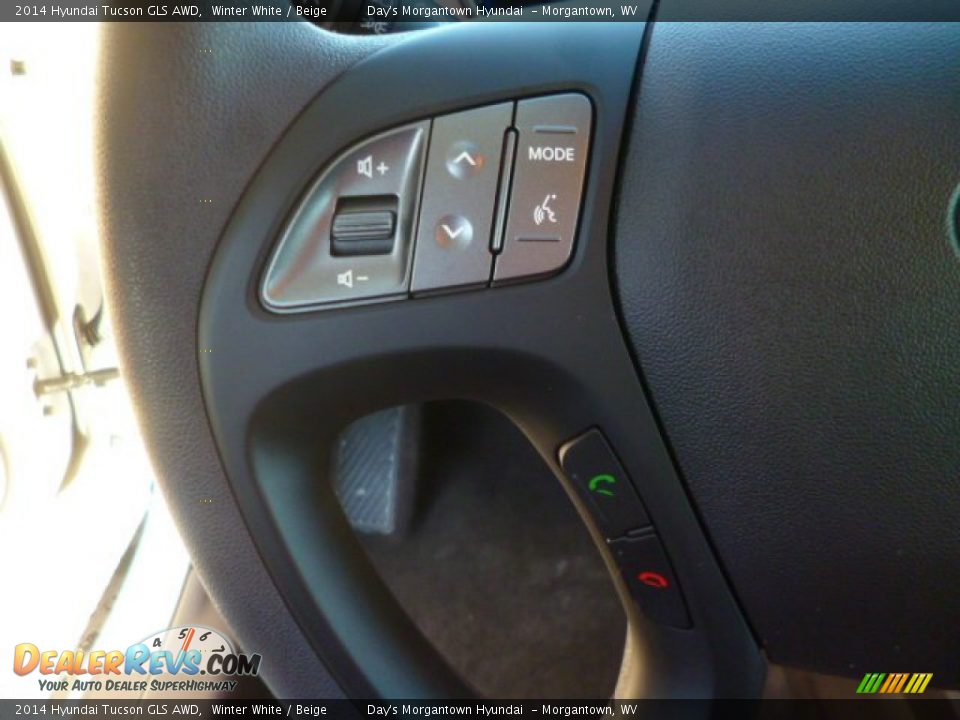 2014 Hyundai Tucson GLS AWD Winter White / Beige Photo #17