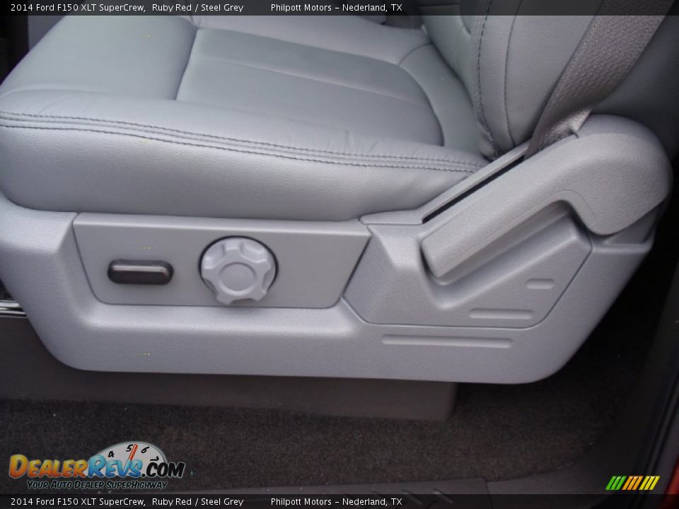 2014 Ford F150 XLT SuperCrew Ruby Red / Steel Grey Photo #30