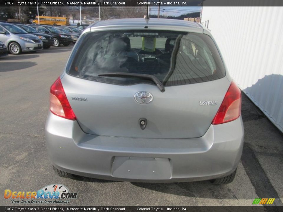 2007 Toyota Yaris 3 Door Liftback Meteorite Metallic / Dark Charcoal Photo #5
