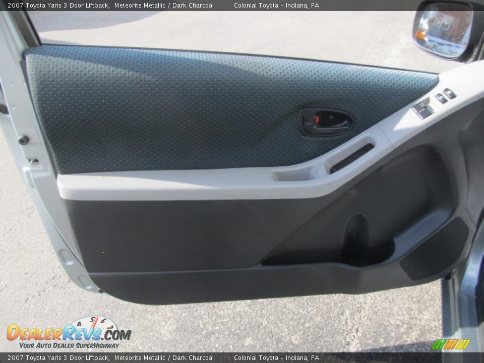 2007 Toyota Yaris 3 Door Liftback Meteorite Metallic / Dark Charcoal Photo #11