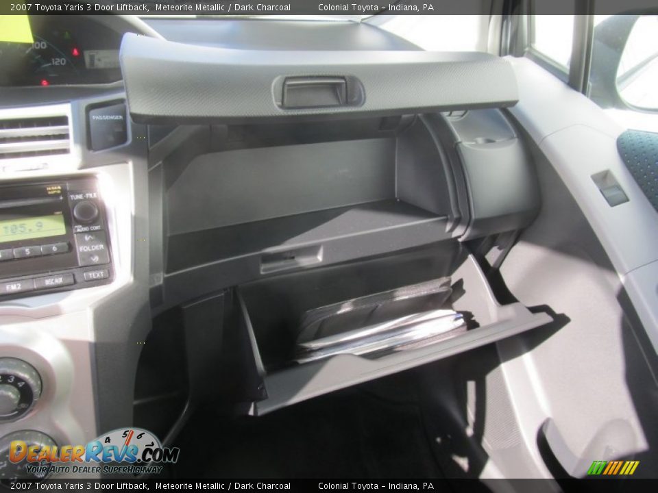 2007 Toyota Yaris 3 Door Liftback Meteorite Metallic / Dark Charcoal Photo #18