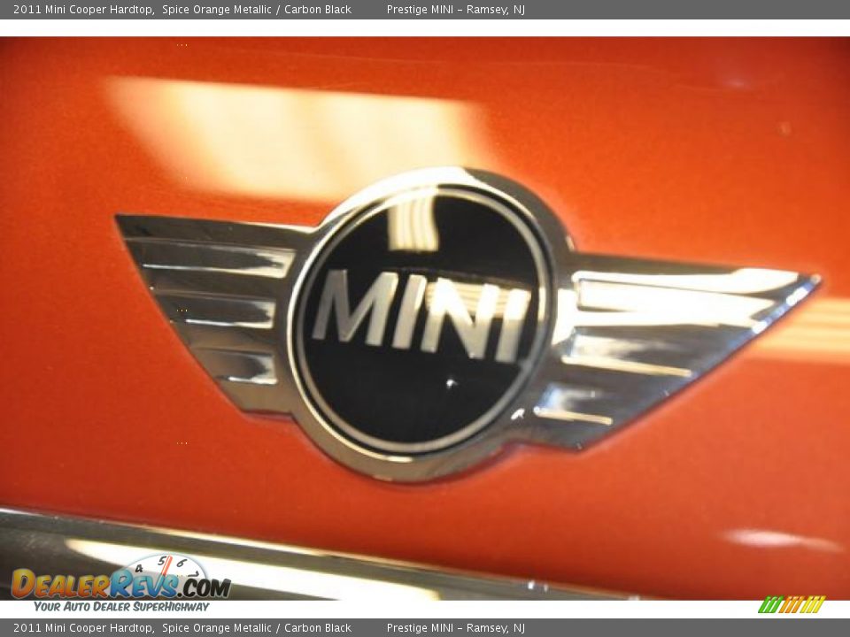 2011 Mini Cooper Hardtop Spice Orange Metallic / Carbon Black Photo #19