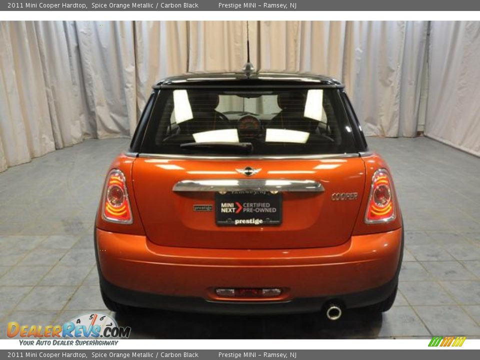 2011 Mini Cooper Hardtop Spice Orange Metallic / Carbon Black Photo #21