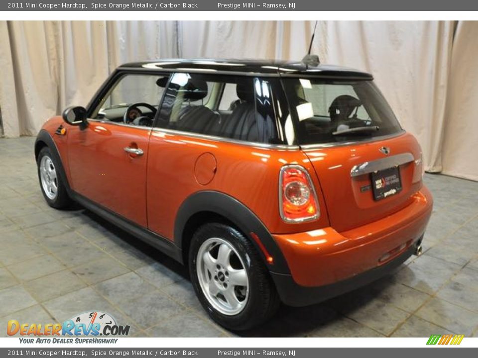 2011 Mini Cooper Hardtop Spice Orange Metallic / Carbon Black Photo #22