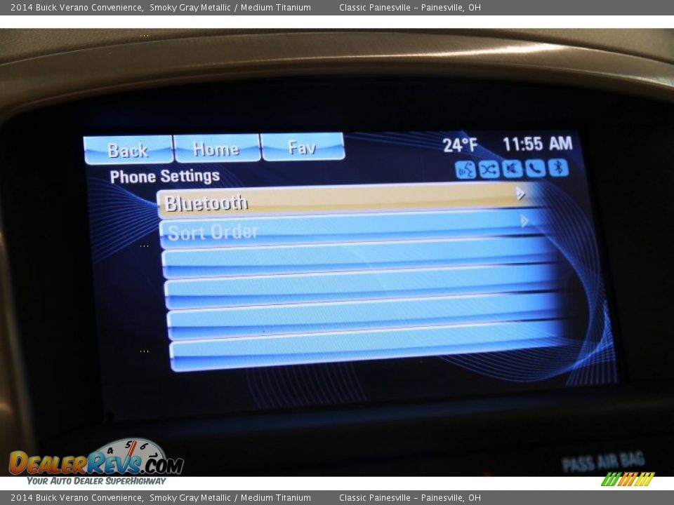Controls of 2014 Buick Verano Convenience Photo #23