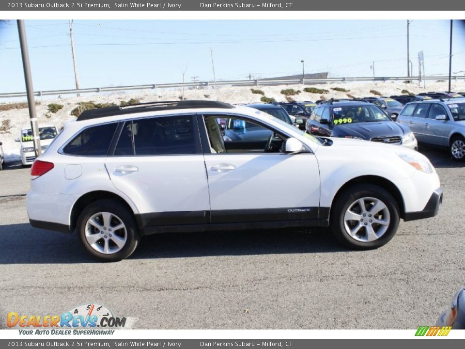 2013 Subaru Outback 2.5i Premium Satin White Pearl / Ivory Photo #4