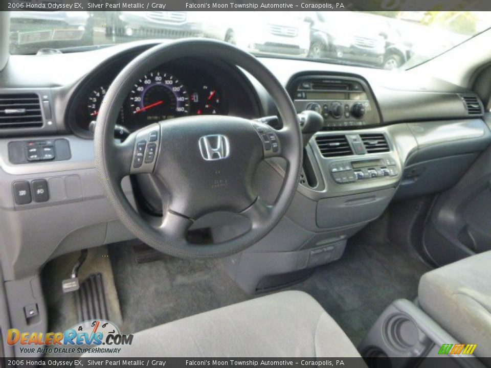 2006 Honda Odyssey EX Silver Pearl Metallic / Gray Photo #18