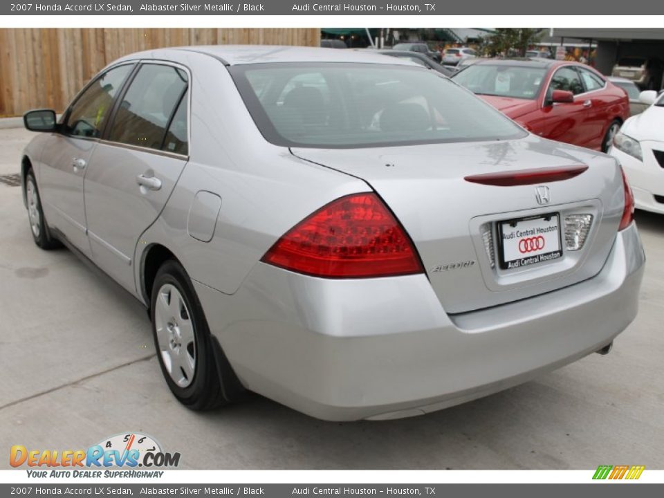 2007 Honda Accord LX Sedan Alabaster Silver Metallic / Black Photo #7