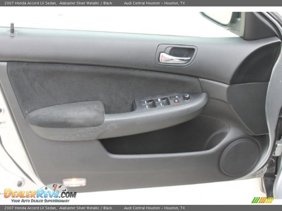 2007 Honda Accord LX Sedan Alabaster Silver Metallic / Black Photo #13