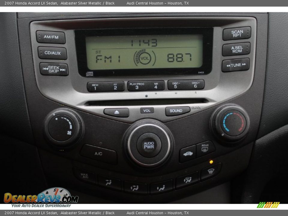 2007 Honda Accord LX Sedan Alabaster Silver Metallic / Black Photo #16