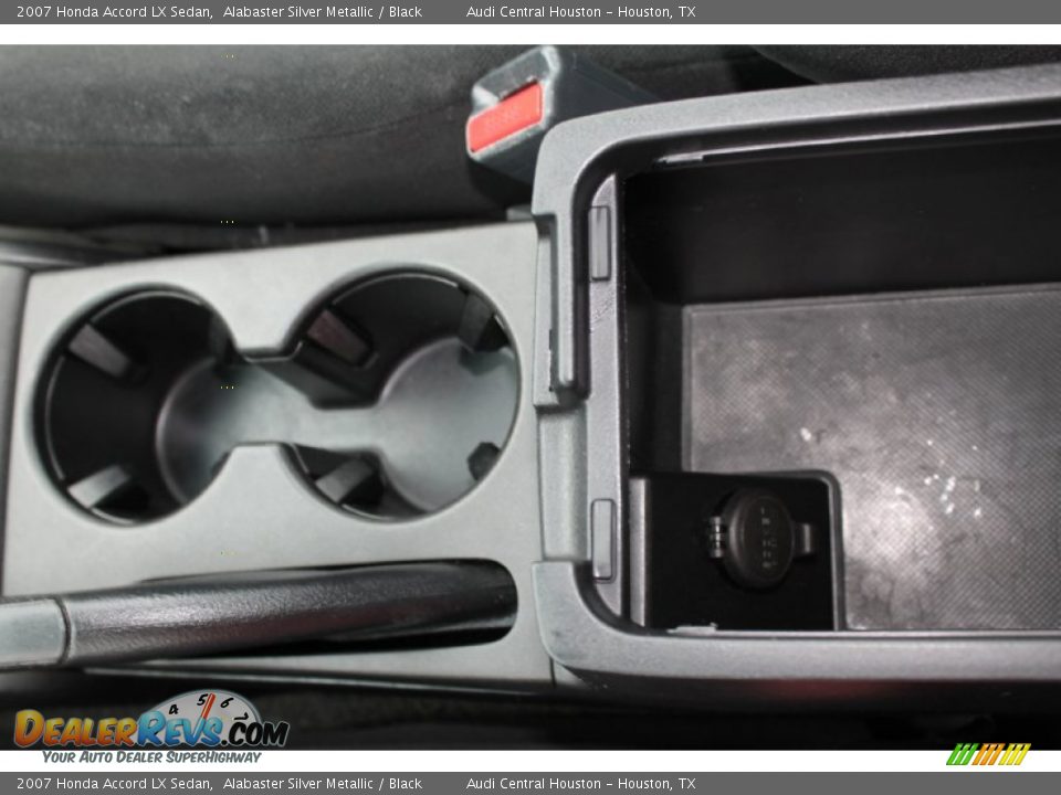 2007 Honda Accord LX Sedan Alabaster Silver Metallic / Black Photo #18