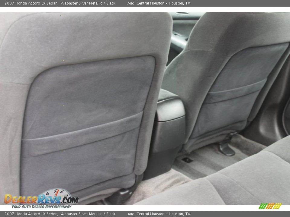 2007 Honda Accord LX Sedan Alabaster Silver Metallic / Black Photo #21