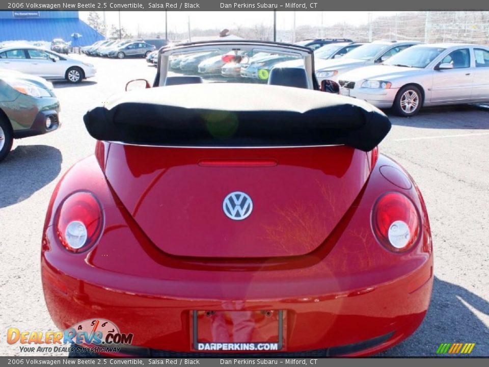 2006 Volkswagen New Beetle 2.5 Convertible Salsa Red / Black Photo #7