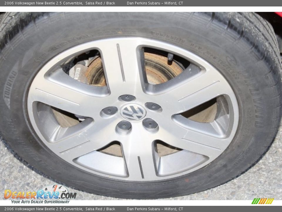 2006 Volkswagen New Beetle 2.5 Convertible Salsa Red / Black Photo #21