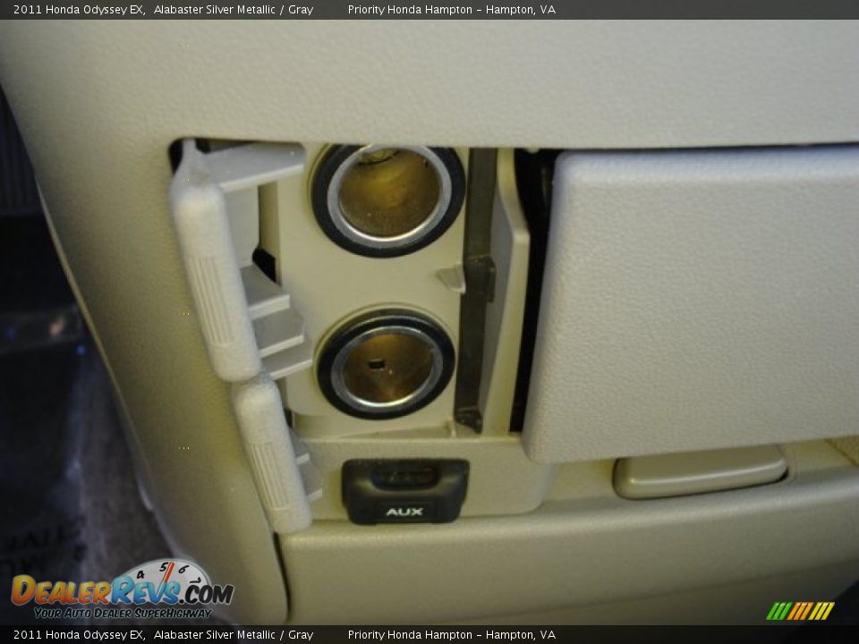 2011 Honda Odyssey EX Alabaster Silver Metallic / Gray Photo #25