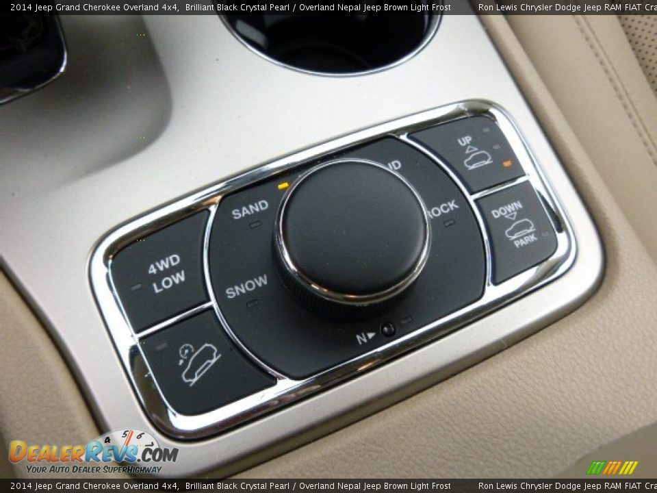 2014 Jeep Grand Cherokee Overland 4x4 Brilliant Black Crystal Pearl / Overland Nepal Jeep Brown Light Frost Photo #18