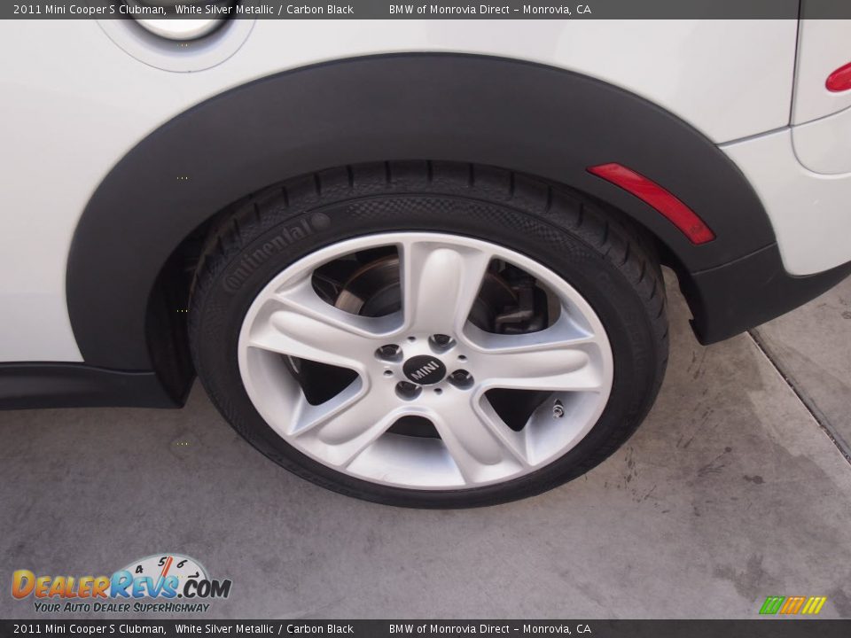 2011 Mini Cooper S Clubman White Silver Metallic / Carbon Black Photo #9