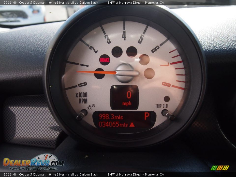 2011 Mini Cooper S Clubman White Silver Metallic / Carbon Black Photo #16