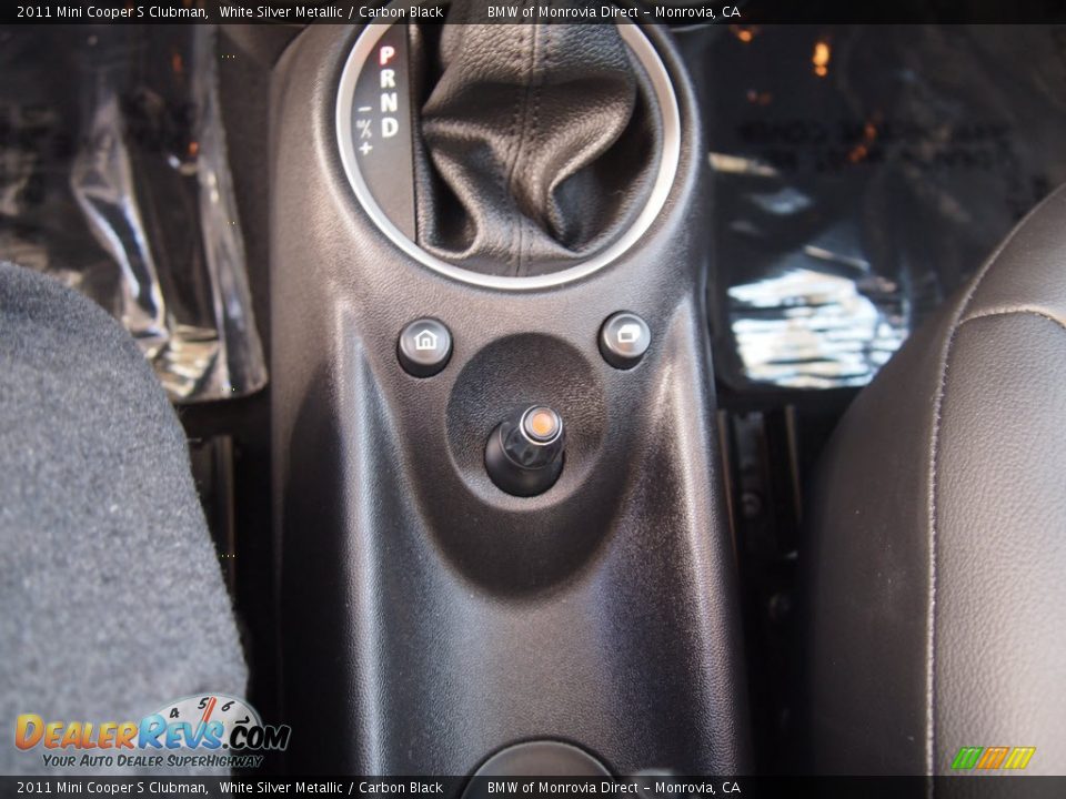 2011 Mini Cooper S Clubman White Silver Metallic / Carbon Black Photo #23