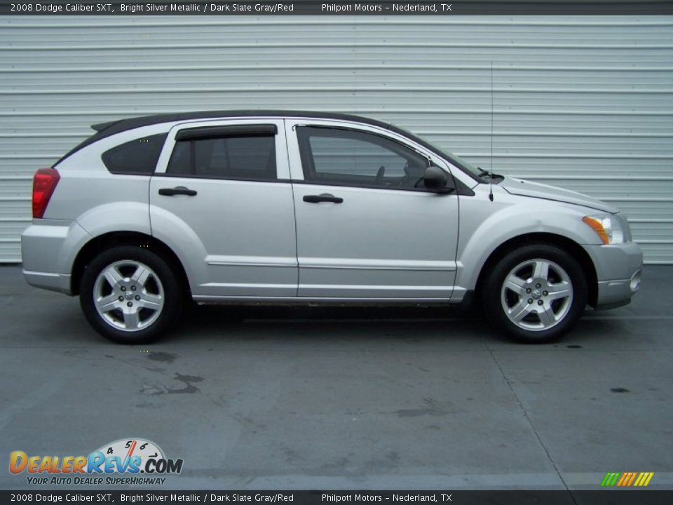 2008 Dodge Caliber SXT Bright Silver Metallic / Dark Slate Gray/Red Photo #2