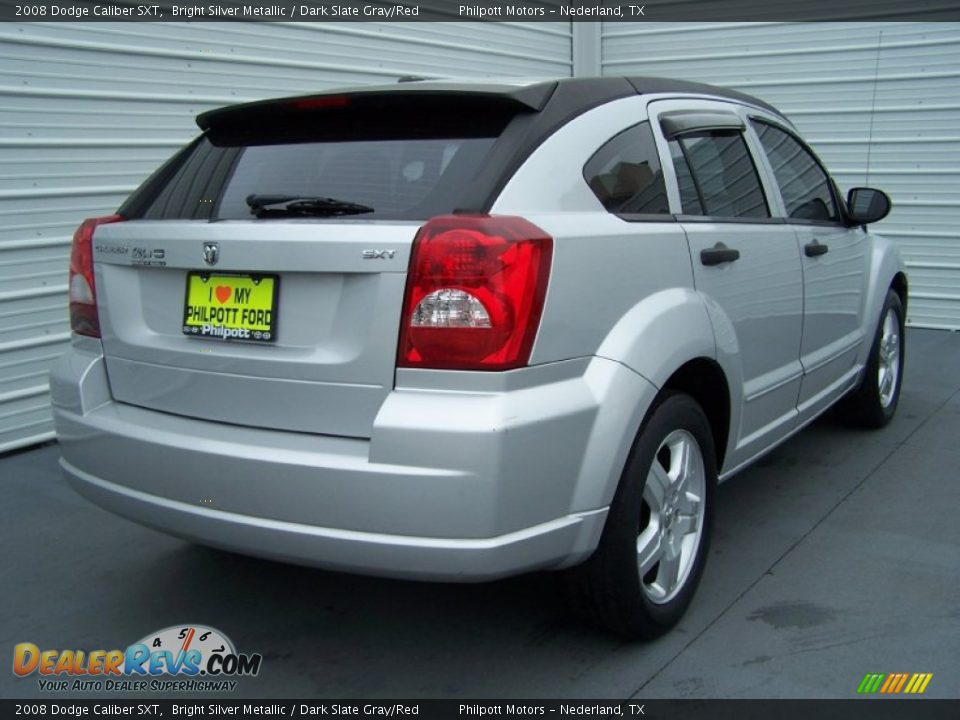 2008 Dodge Caliber SXT Bright Silver Metallic / Dark Slate Gray/Red Photo #3