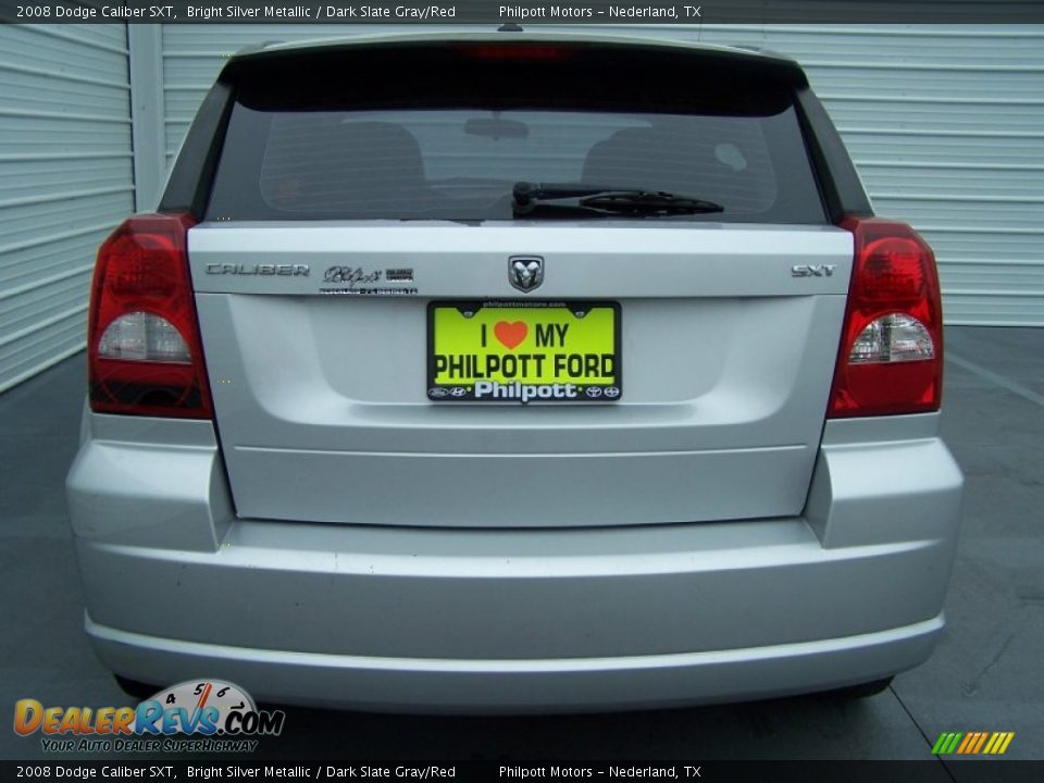 2008 Dodge Caliber SXT Bright Silver Metallic / Dark Slate Gray/Red Photo #4