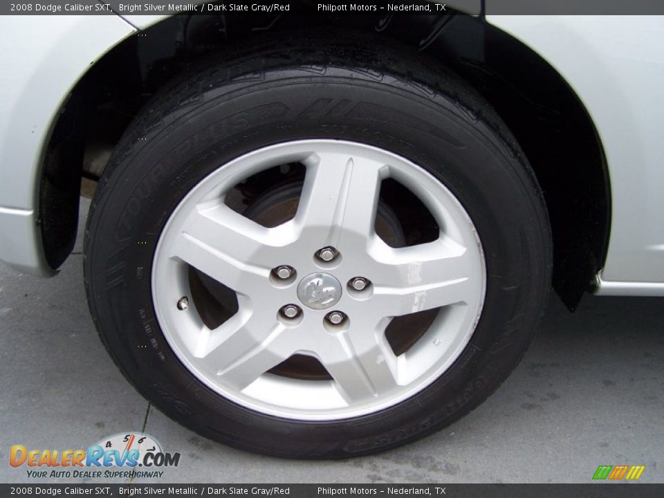 2008 Dodge Caliber SXT Bright Silver Metallic / Dark Slate Gray/Red Photo #14