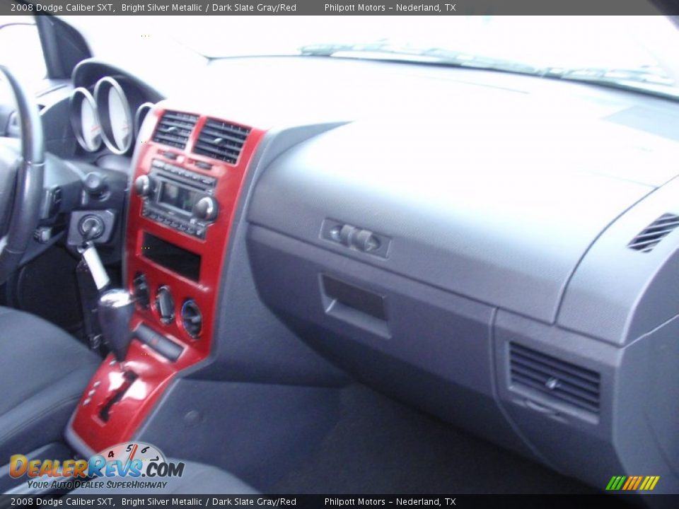 2008 Dodge Caliber SXT Bright Silver Metallic / Dark Slate Gray/Red Photo #29