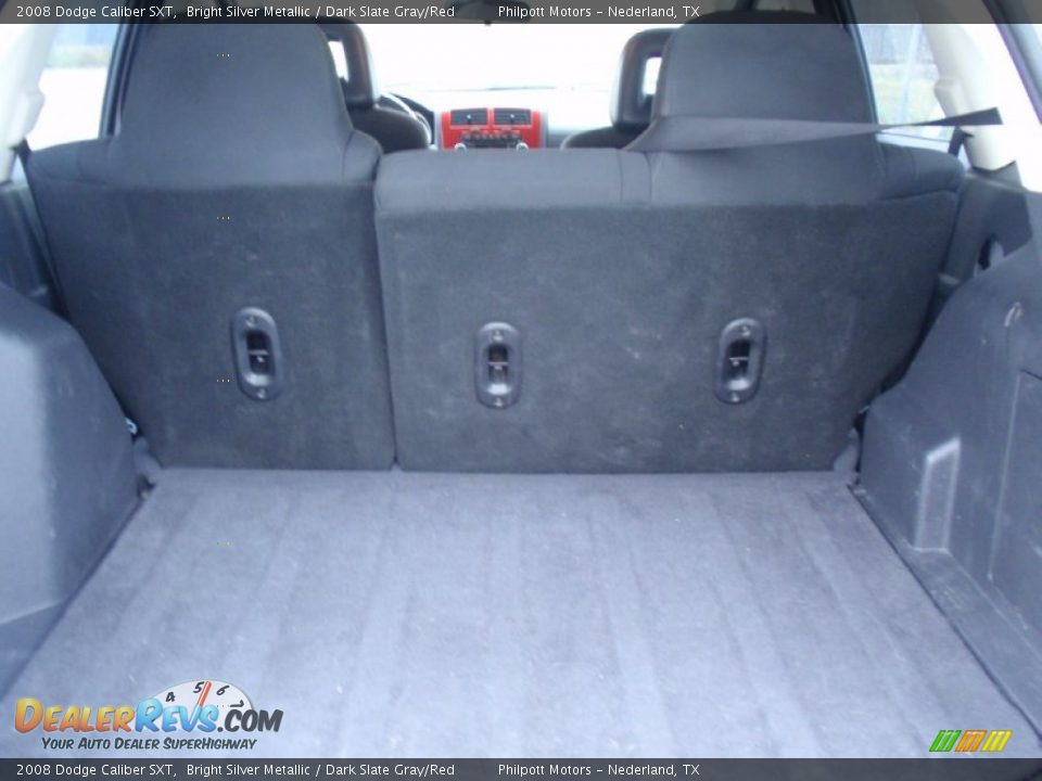 2008 Dodge Caliber SXT Bright Silver Metallic / Dark Slate Gray/Red Photo #34