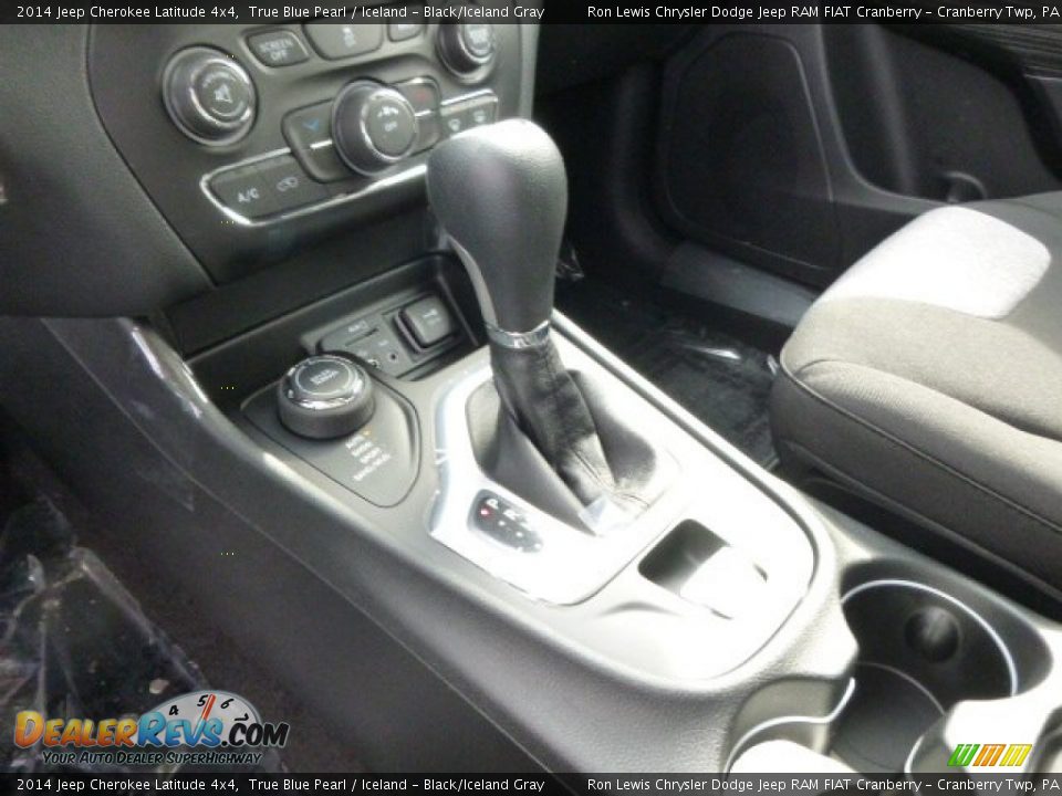 2014 Jeep Cherokee Latitude 4x4 True Blue Pearl / Iceland - Black/Iceland Gray Photo #17