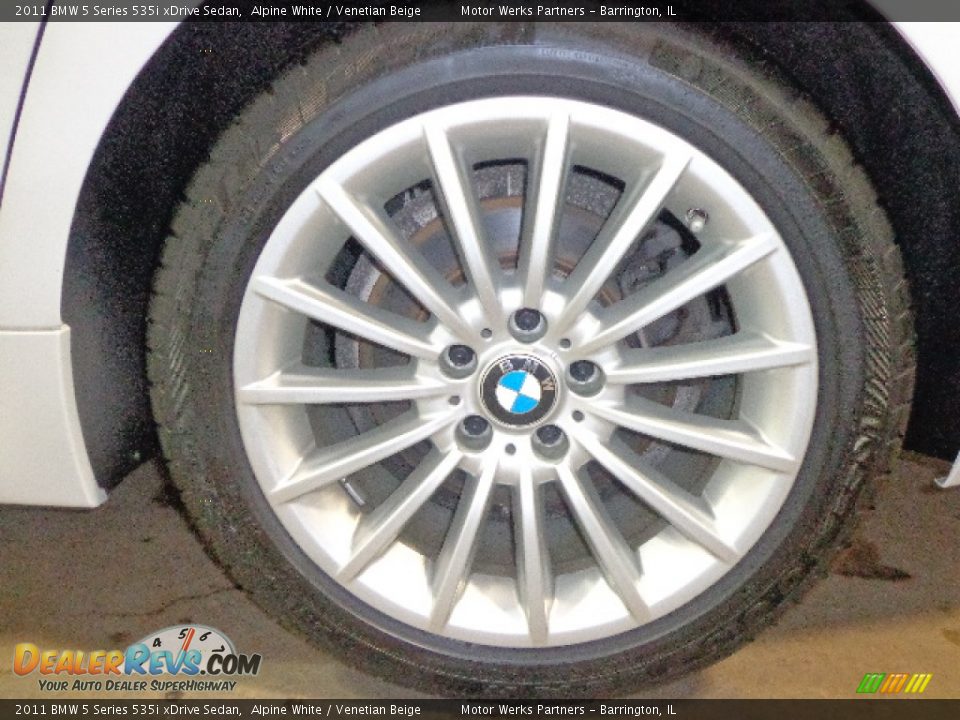 2011 BMW 5 Series 535i xDrive Sedan Alpine White / Venetian Beige Photo #18
