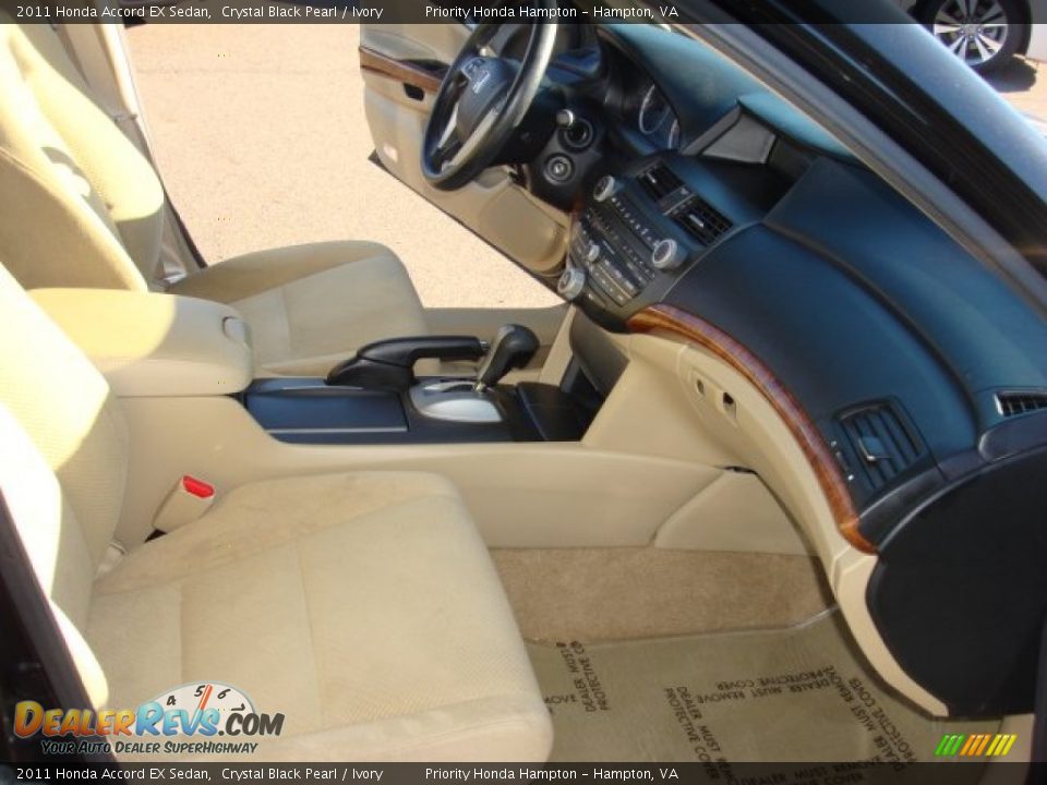 2011 Honda Accord EX Sedan Crystal Black Pearl / Ivory Photo #14