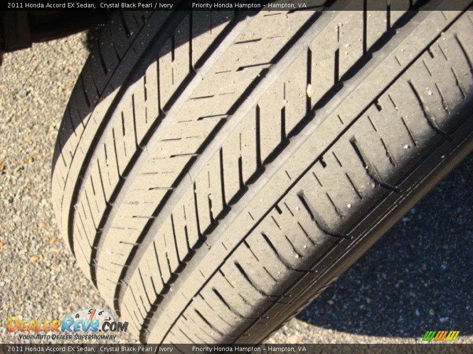 2011 Honda Accord EX Sedan Crystal Black Pearl / Ivory Photo #26