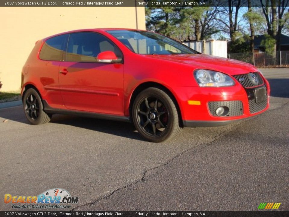 2007 Volkswagen GTI 2 Door Tornado Red / Interlagos Plaid Cloth Photo #6
