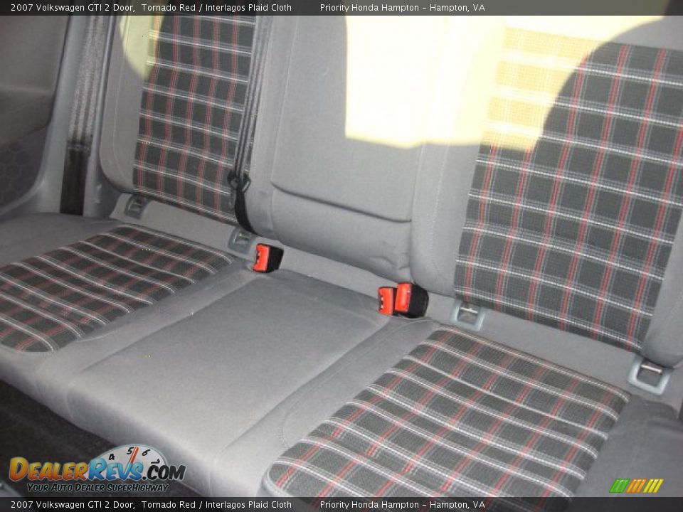 2007 Volkswagen GTI 2 Door Tornado Red / Interlagos Plaid Cloth Photo #9