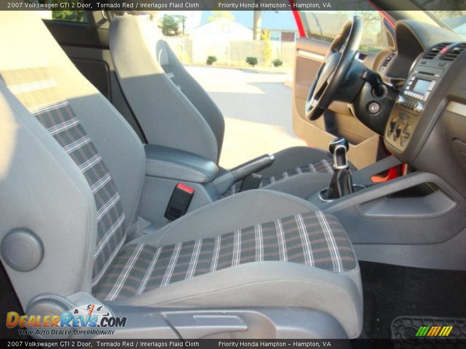2007 Volkswagen GTI 2 Door Tornado Red / Interlagos Plaid Cloth Photo #11