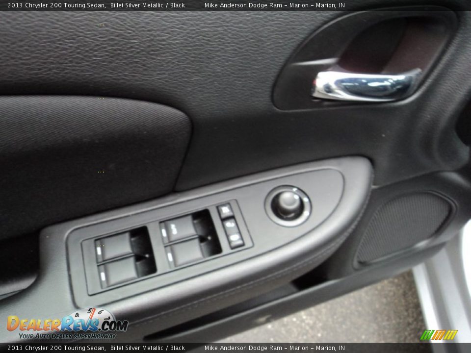 2013 Chrysler 200 Touring Sedan Billet Silver Metallic / Black Photo #19