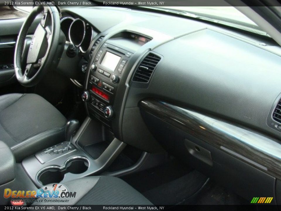 2012 Kia Sorento EX V6 AWD Dark Cherry / Black Photo #26