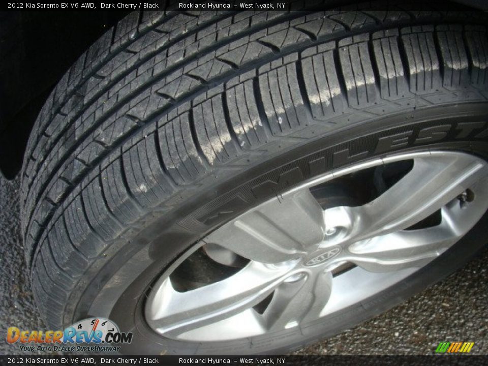 2012 Kia Sorento EX V6 AWD Dark Cherry / Black Photo #29