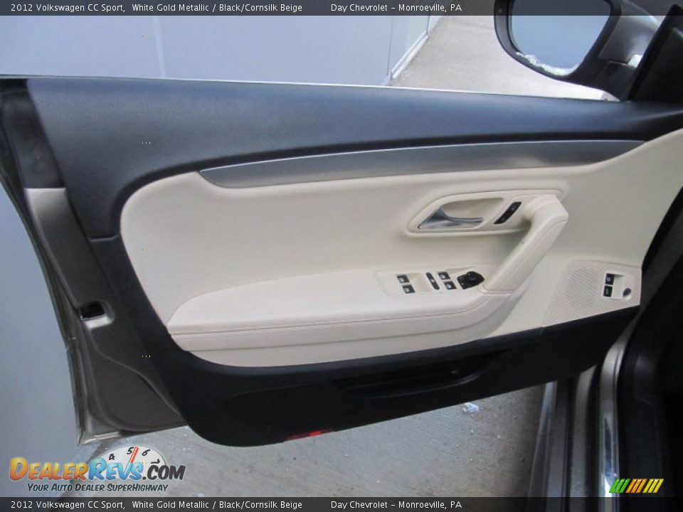 2012 Volkswagen CC Sport White Gold Metallic / Black/Cornsilk Beige Photo #10