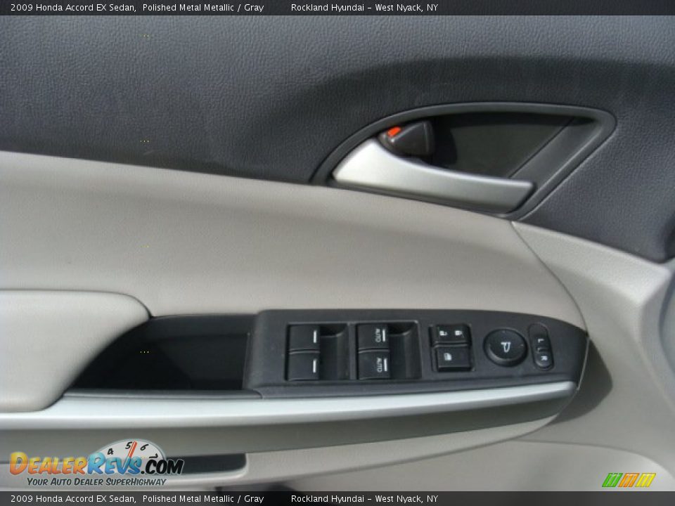 2009 Honda Accord EX Sedan Polished Metal Metallic / Gray Photo #8