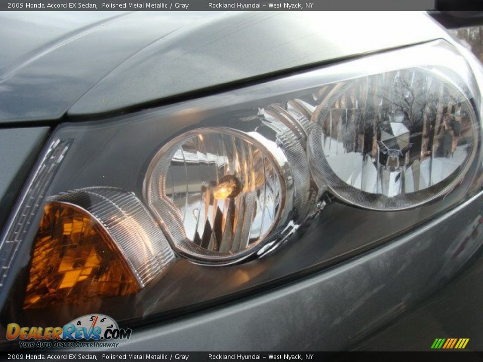 2009 Honda Accord EX Sedan Polished Metal Metallic / Gray Photo #29