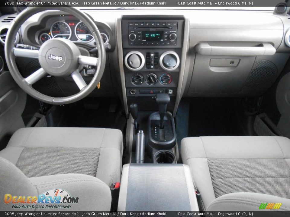 2008 Jeep Wrangler Unlimited Sahara 4x4 Jeep Green Metallic / Dark Khaki/Medium Khaki Photo #10